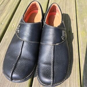 Clarks Unstructured UnLoop Black Pebbled Leather Loafers Slip On Shoes Women 9